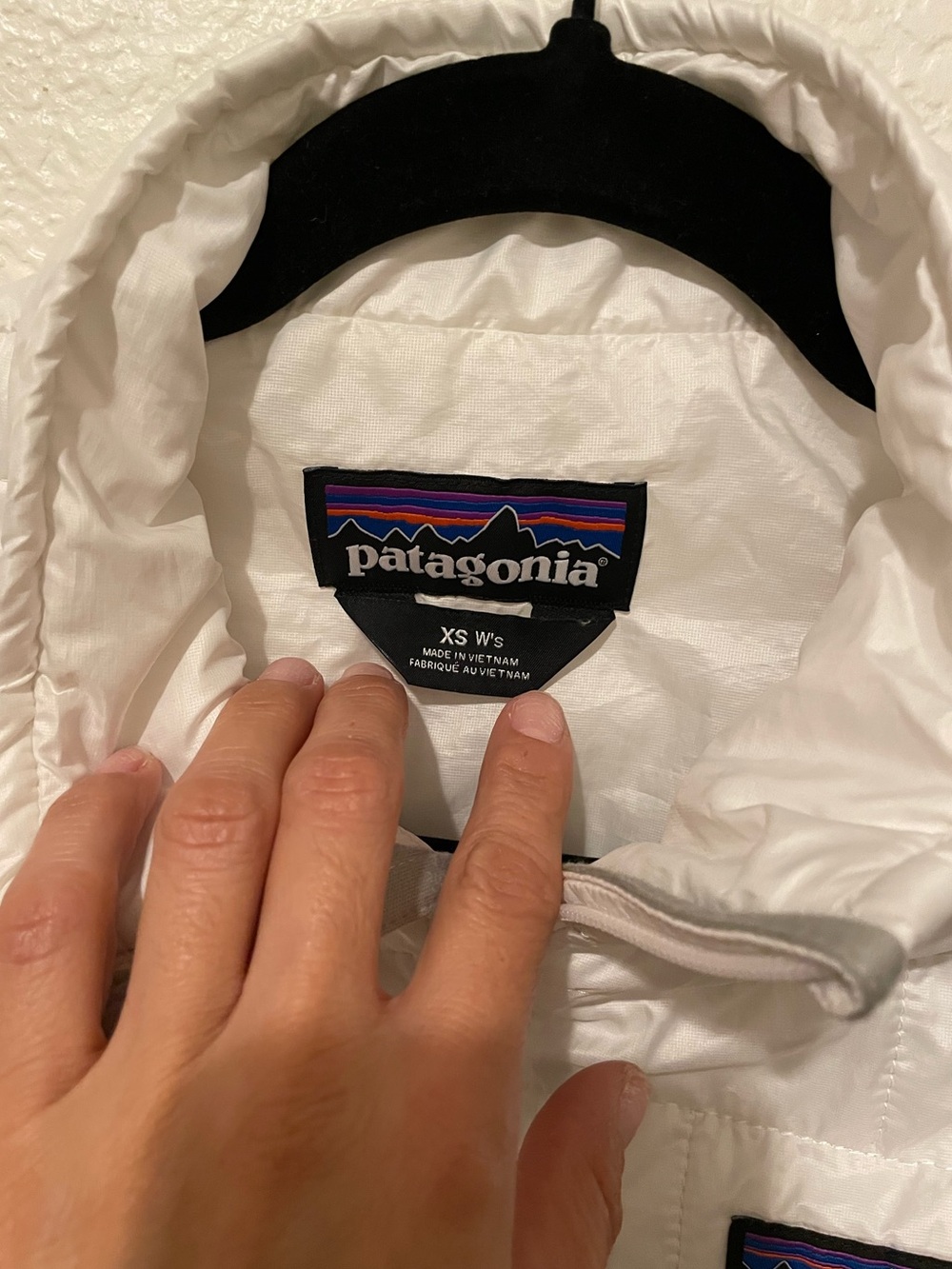 NWOT Patagonia White Quilted Nano Puff Vest - Picture 4 of 5